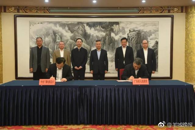 最傾城之戰(zhàn)開(kāi)幕 《烽火戲諸侯》今日全平臺(tái)公測(cè)