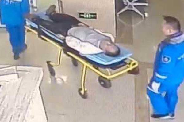 《超級(jí)地城之光》浪漫櫻花季新版柔情上線(xiàn)