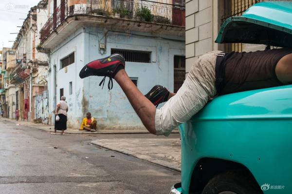 跳舞逛酒吧 《拳皇世界》社團(tuán)玩法大曝光