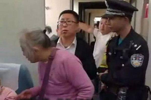 重新定義PVP 《刀鋒無(wú)雙》3月新版今日震撼上線(xiàn)