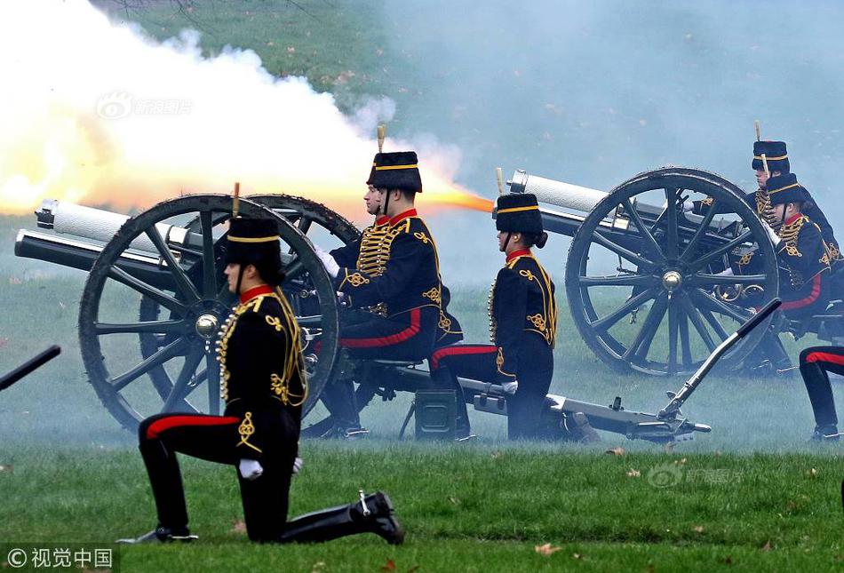 趣味押鏢神獸養(yǎng)成《九陰真經(jīng)3D》新穎玩法受好評(píng)