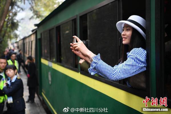 《永恒紀(jì)元》回歸季拉開(kāi)帷幕 兄弟一起再戰(zhàn)